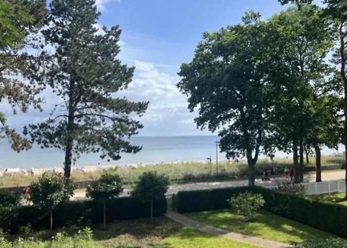 Duenenhaus Garten Timmendorfer Strand